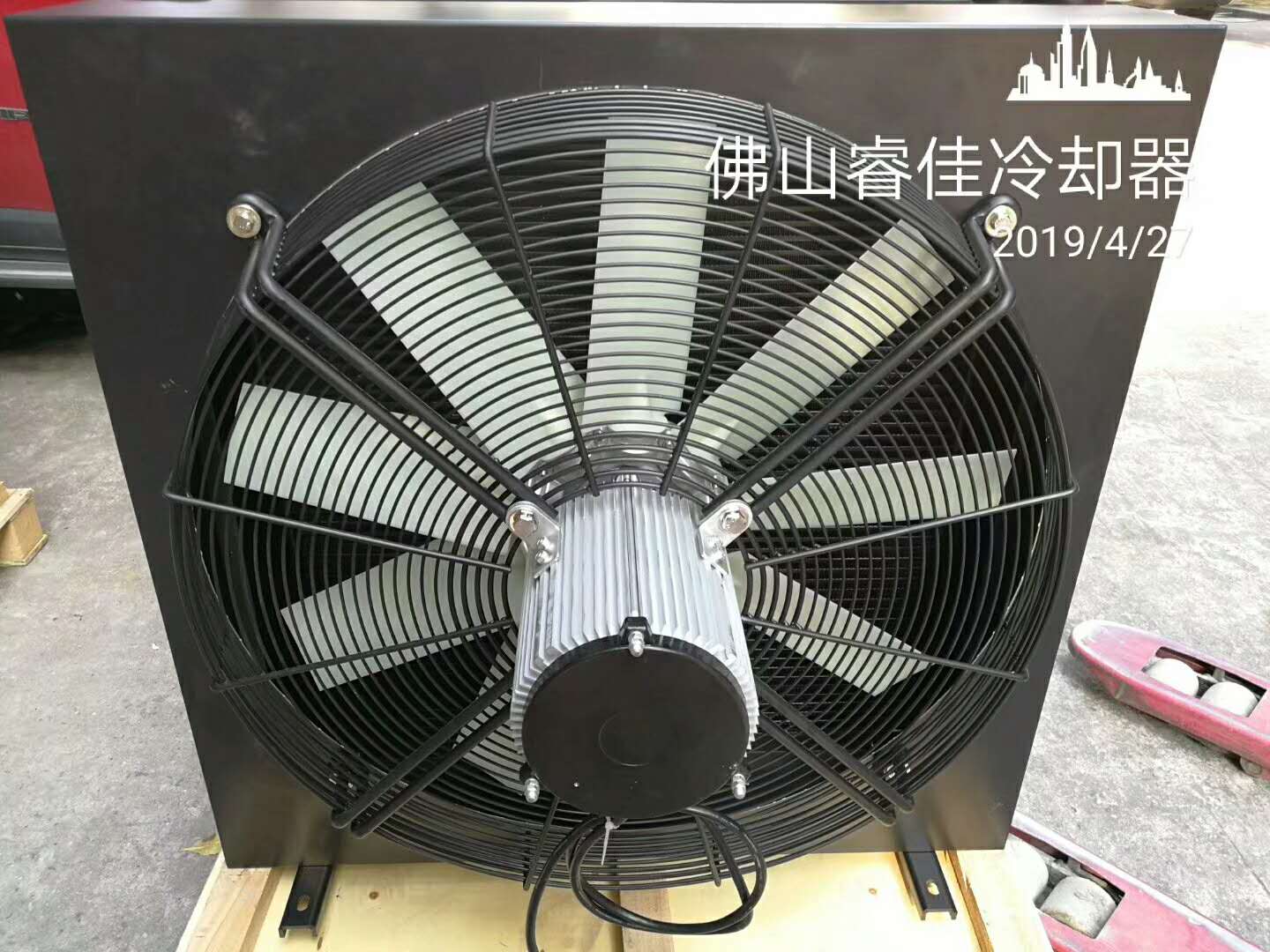 非標(biāo)定制風(fēng)冷散熱器，找<font color='red'>睿佳冷卻器</font>
