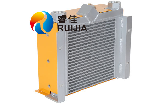 睿佳機械——真正懂得您的耐用省心<font color='red'>風冷卻器廠家</font>