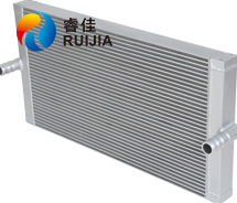 斗山挖機水箱